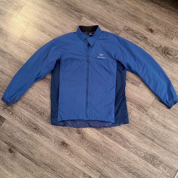 Arc’teryx Atom Jacket - Picture 1 of 9